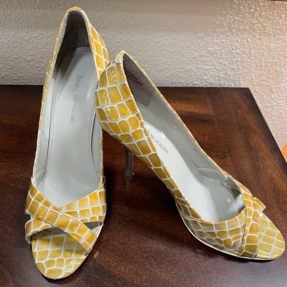 Enzo Angiolini Shoes Enzo Angiolini Yellow Crock Pattern Heels